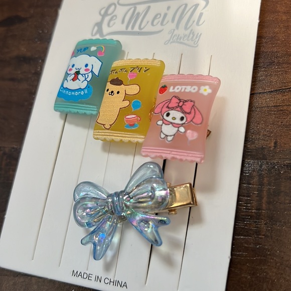 NWT Sanrio Hair Clips! - Picture 2 of 4